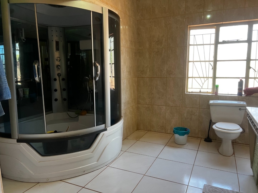 Commercial Property for Sale in De Wildt North West